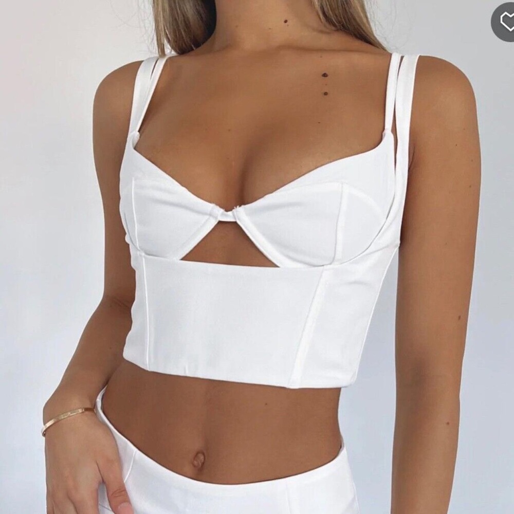 White Fox Bra Top Cut Out White Crop Top